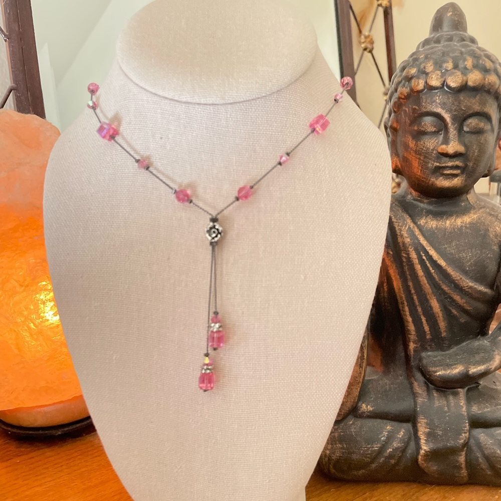 Pretty in Pink Lariat! - Picture 1 of 5